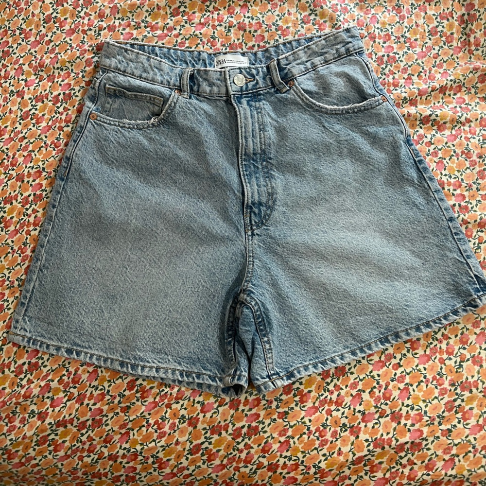 Zara mom shorts 12